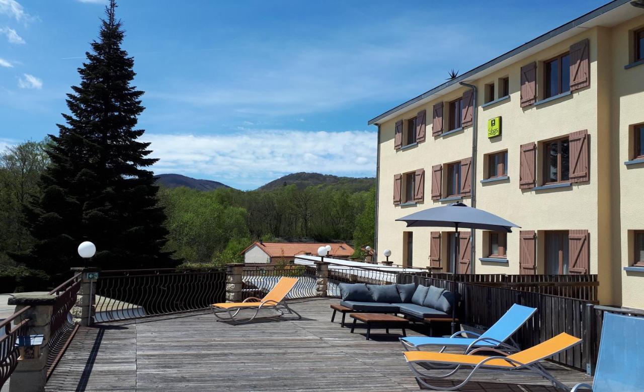 Logis La Rose Des Vents Hotel Волвик Екстериор снимка