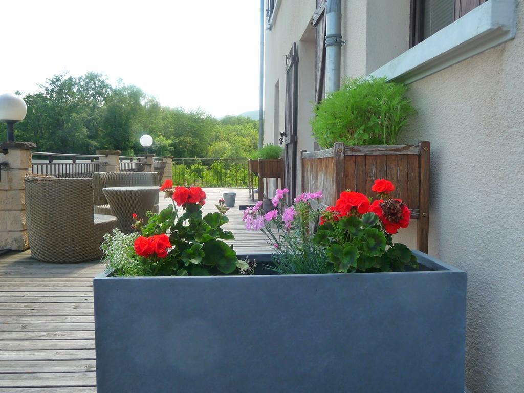 Logis La Rose Des Vents Hotel Волвик Екстериор снимка