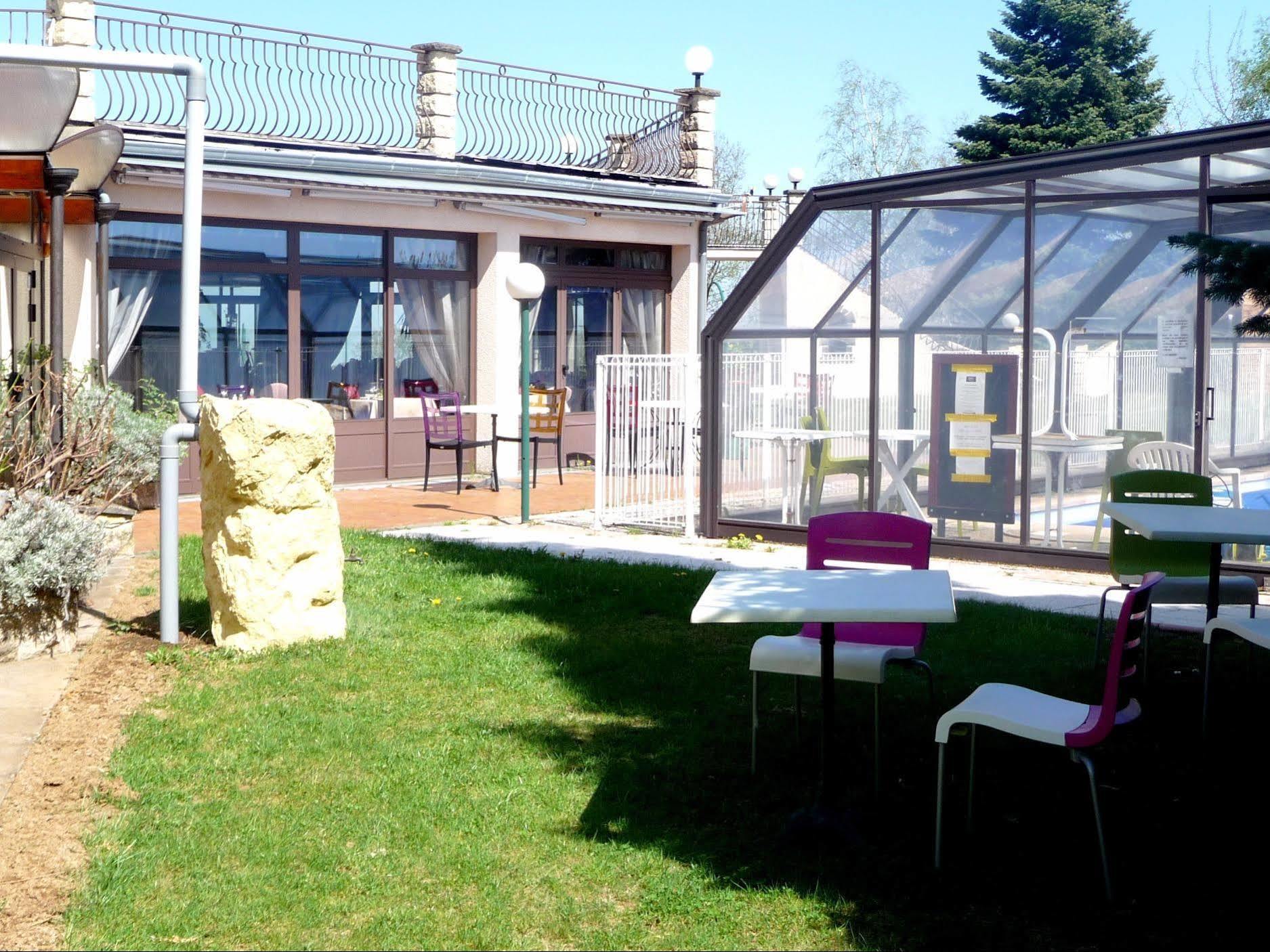 Logis La Rose Des Vents Hotel Волвик Екстериор снимка