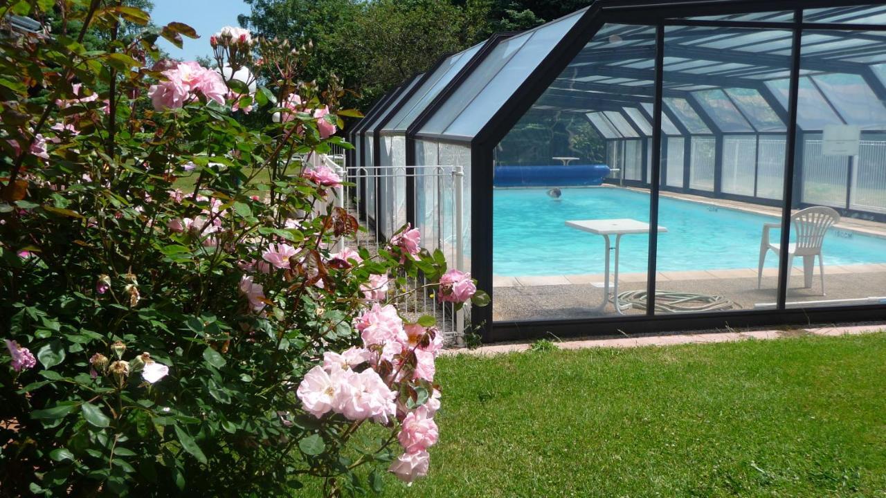 Logis La Rose Des Vents Hotel Волвик Екстериор снимка